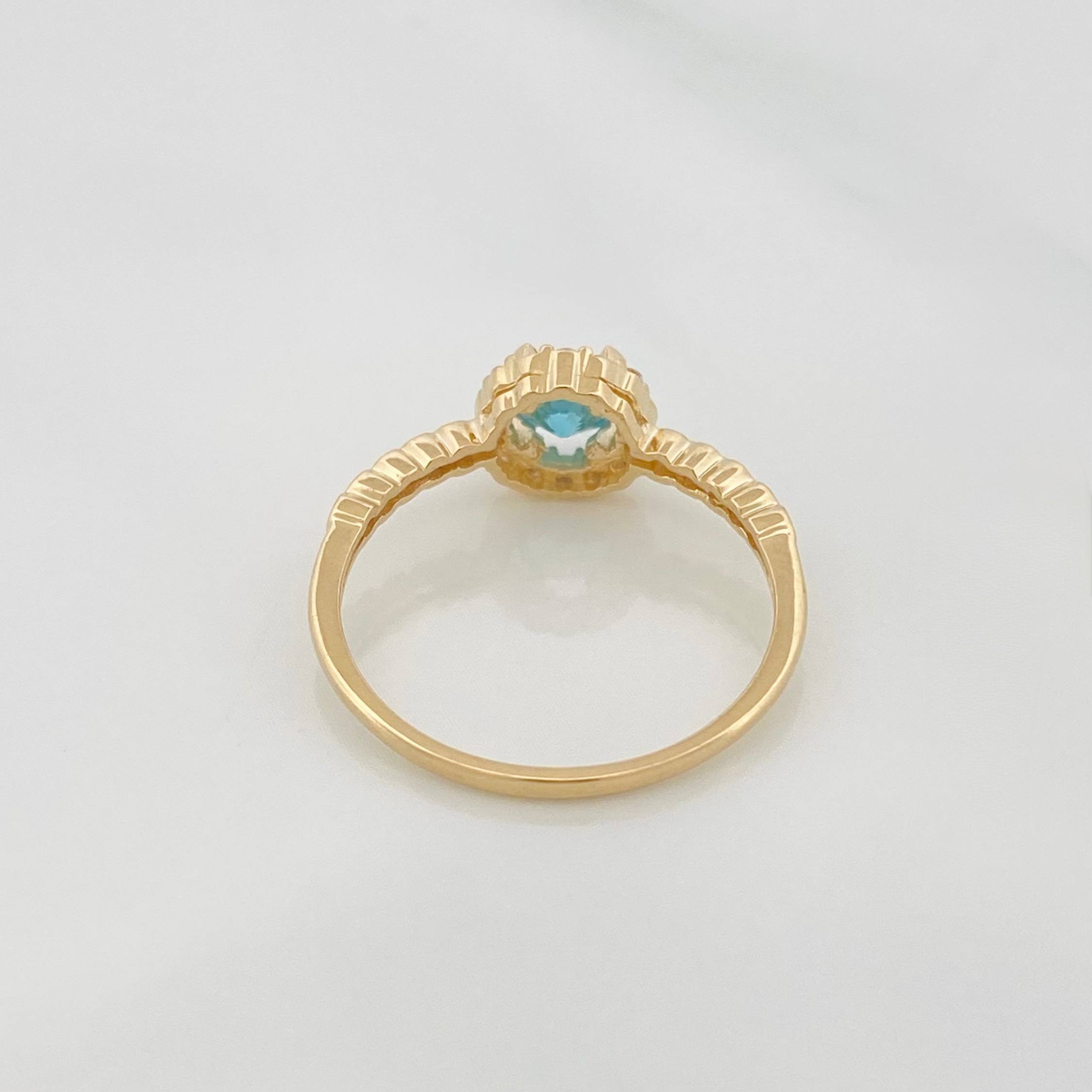 Anillo Halo 2.15 g / T7 3/4 Oro Amarillo 18K
