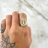 San Judas Filigree Ring 7.05gr / Size 6 1/2 / White Zircons Two-tone Yellow and Rose Gold 18K ©