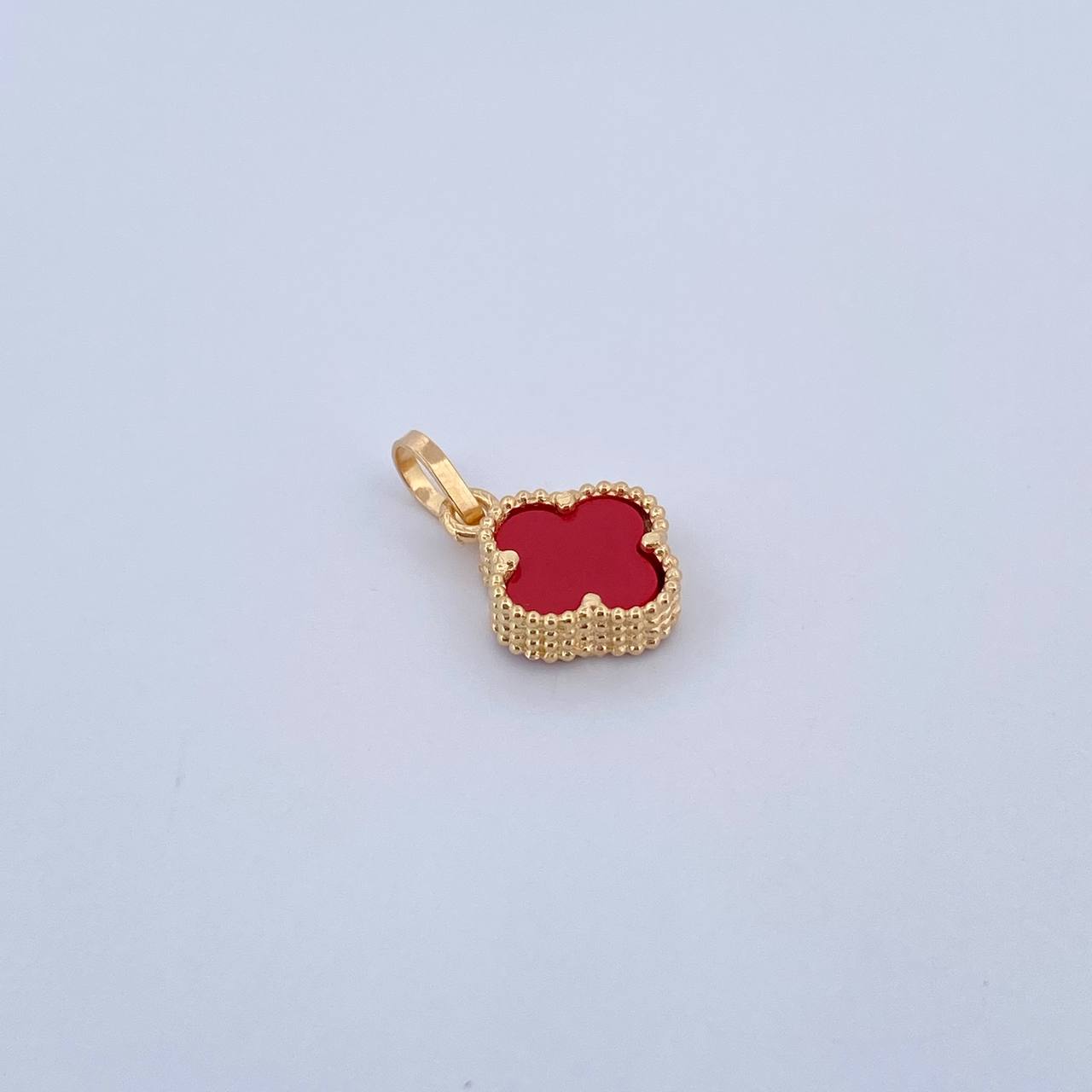 Dije Trebol 1gr / 1.7cm / Agata Roja Oro Amarillo 18K &