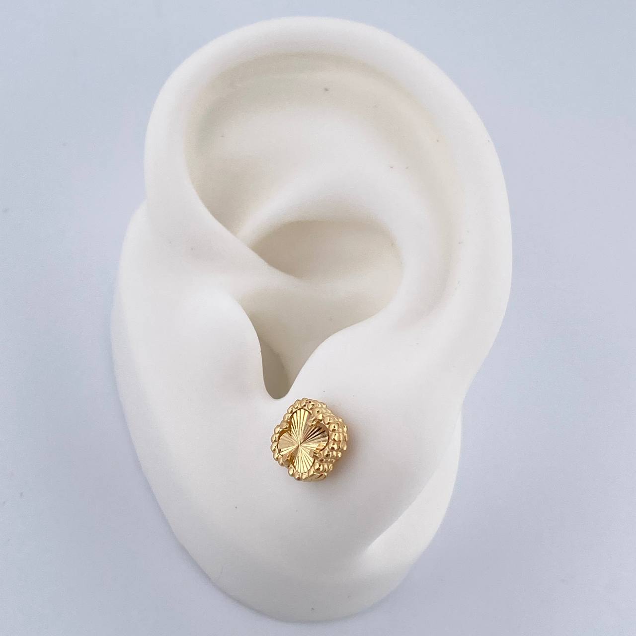 Topos Trebol 2.05gr / Diamantados Oro Amarillo 18K &