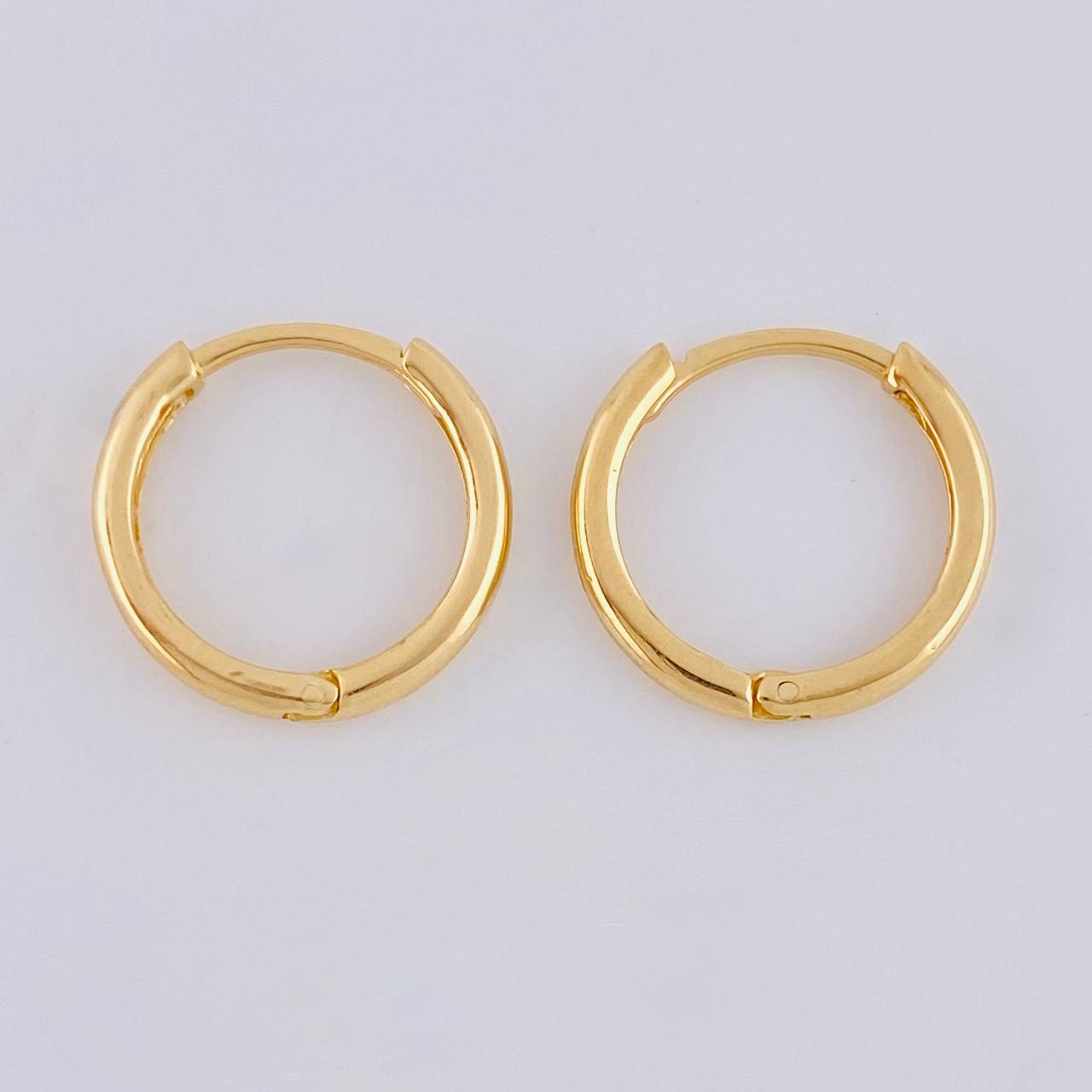 Hoop Earrings Isa 2.9g / 3/4 in Yellow Gold 18K