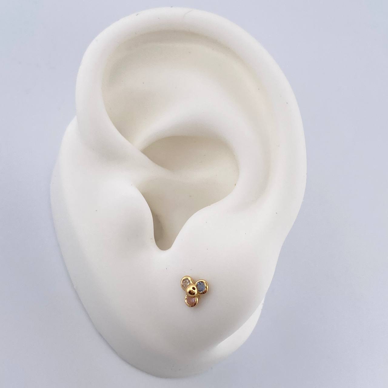 Topos Trio Bolas 0.55gr / Circones Blancos azules Rosados Oro Amarillo 18K $