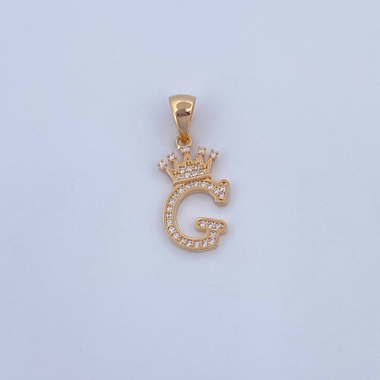 Pendant Letter G Crown 1.9gr / 2.6cm / White Zircons 18K Yellow Gold &