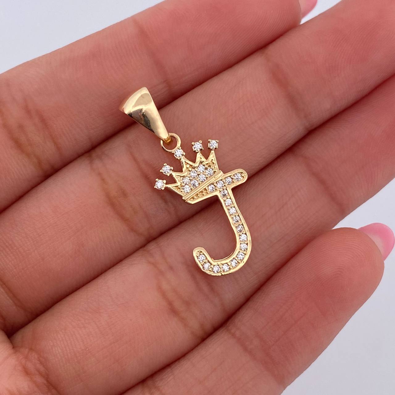 Pendant Letter J Crown 1.45gr / 2.6cm / White Zircons 18K Yellow Gold &