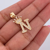 Dije Letra N Corona 1.95gr / 2.8cm / Circones Blancos Oro Amarillo 18K &