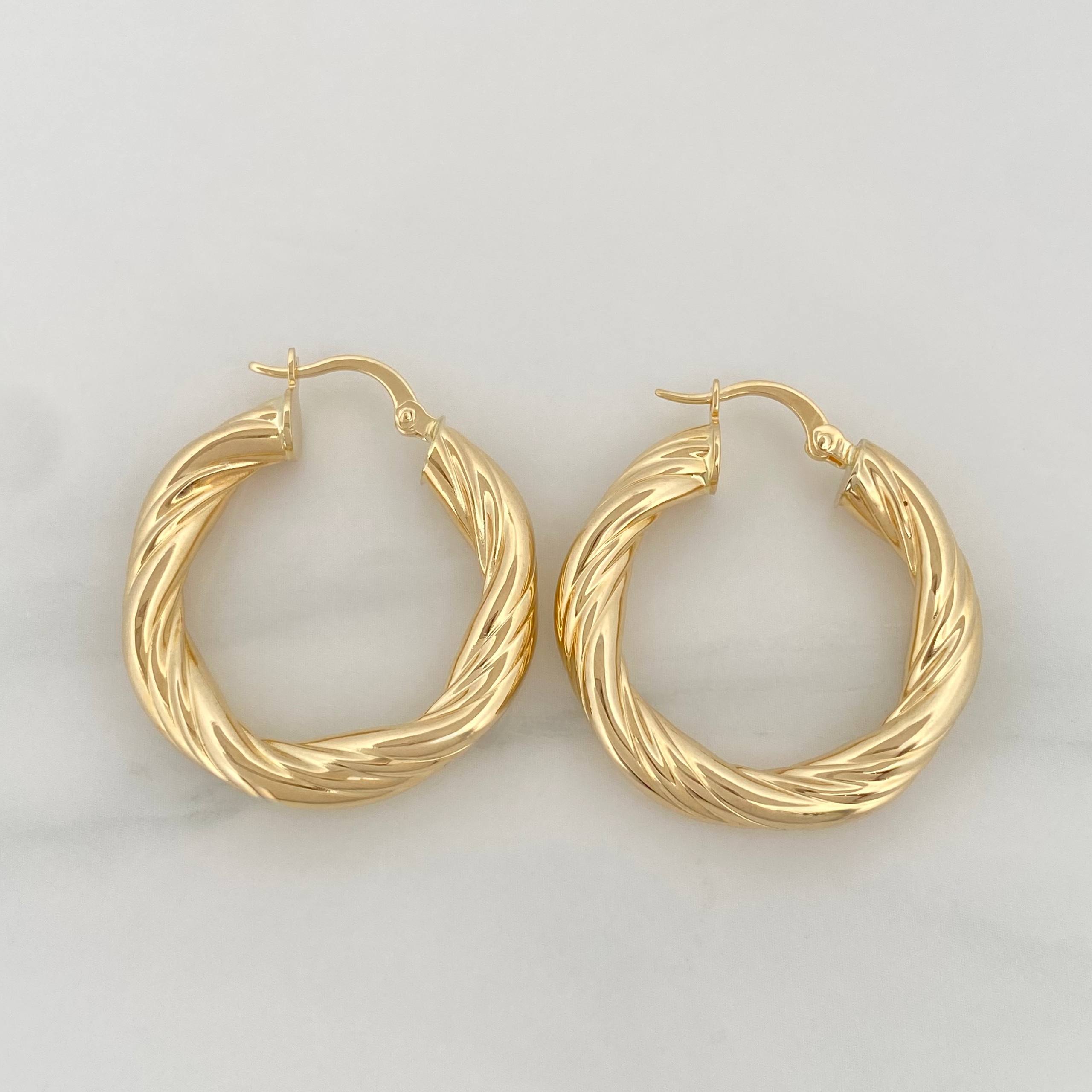 Candongas Bella 4.9 g / 1 1/4 in Oro Amarillo 18K