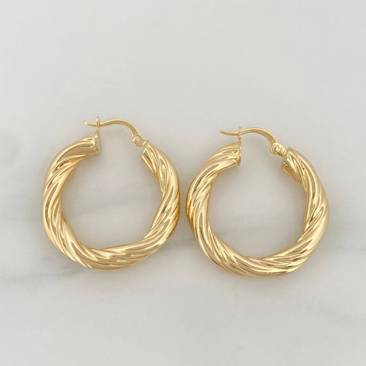 Candongas Bella 4.9 g / 1 1/4 in Oro Amarillo 18K