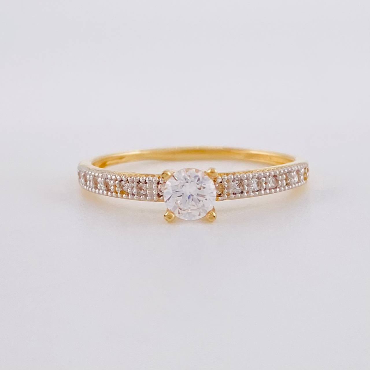 Solitaire Square Churumbela Ring 1.75g / T7 Yellow Gold 18K