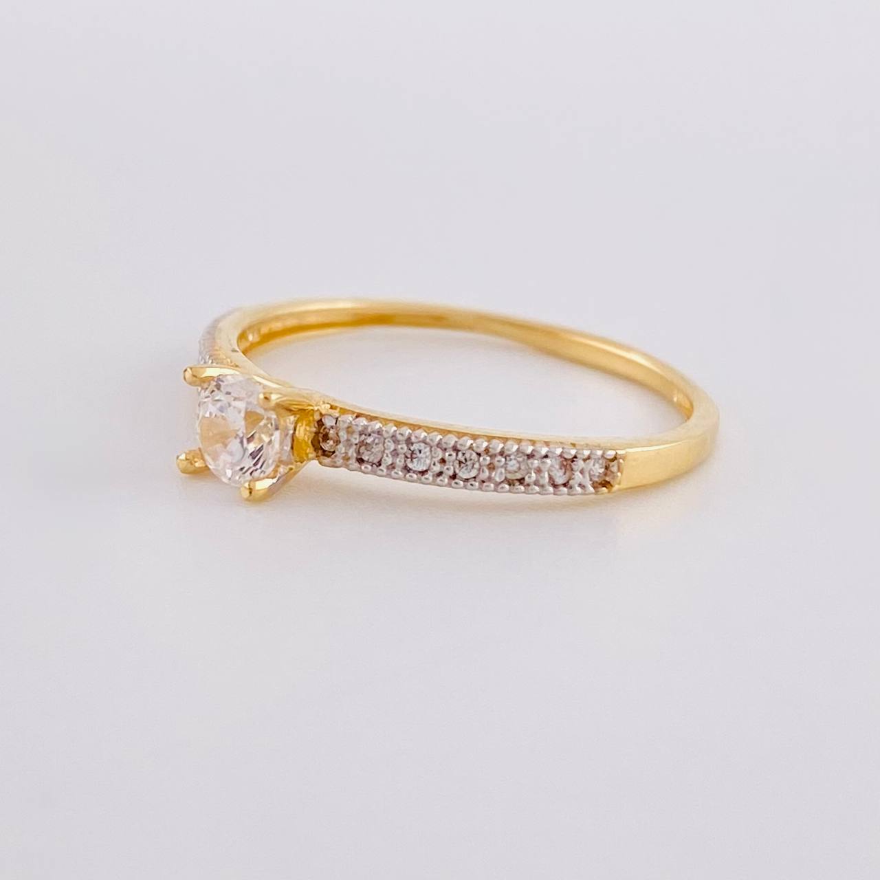 Solitaire Square Churumbela Ring 1.75g / T7 Yellow Gold 18K