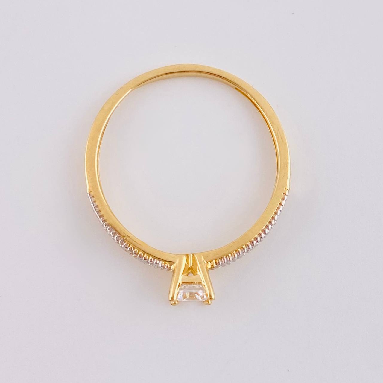 Solitaire Square Churumbela Ring 1.75g / T7 Yellow Gold 18K