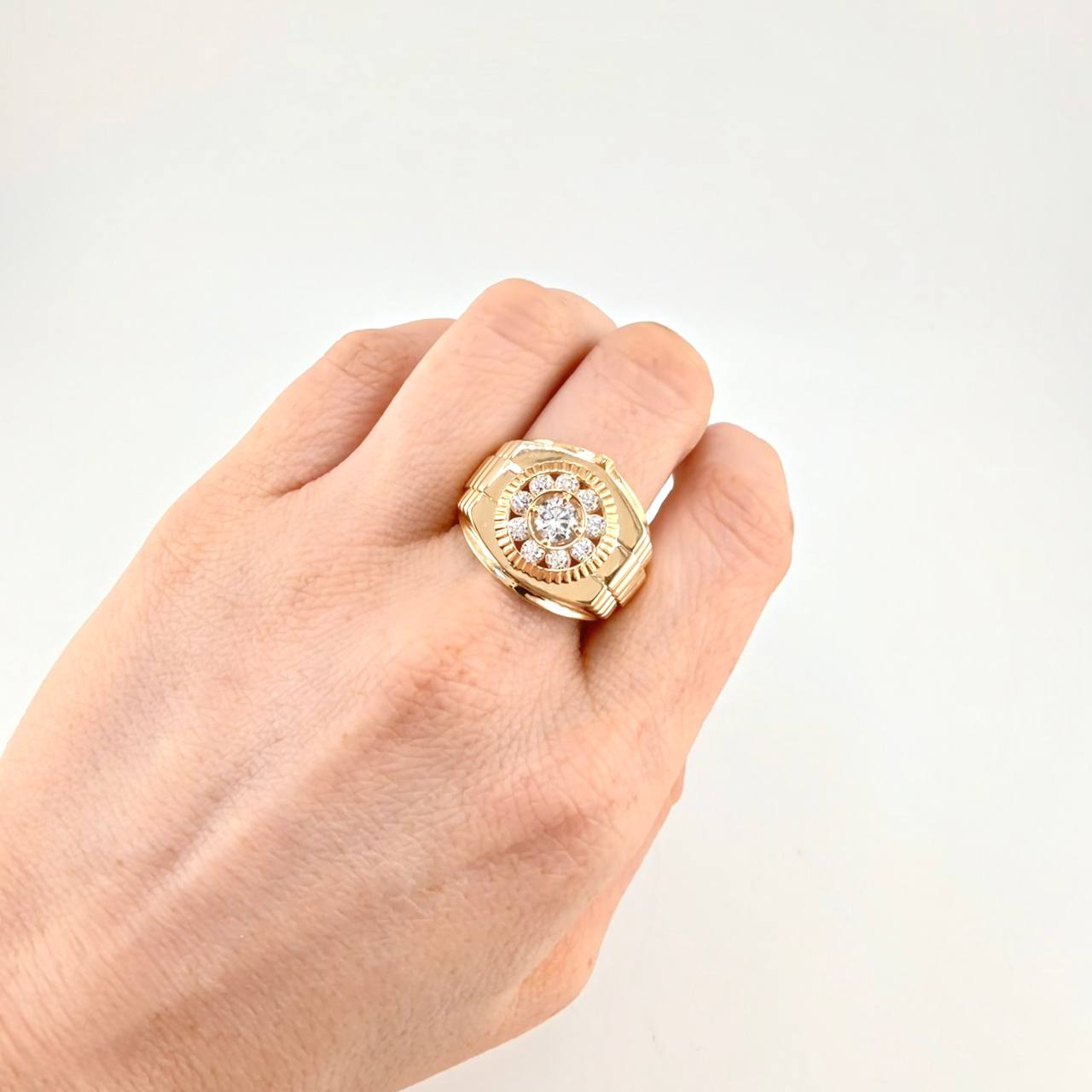 Anillo Correa circular zirconias 9.65g / T11 1/4 Oro Amarillo 18K