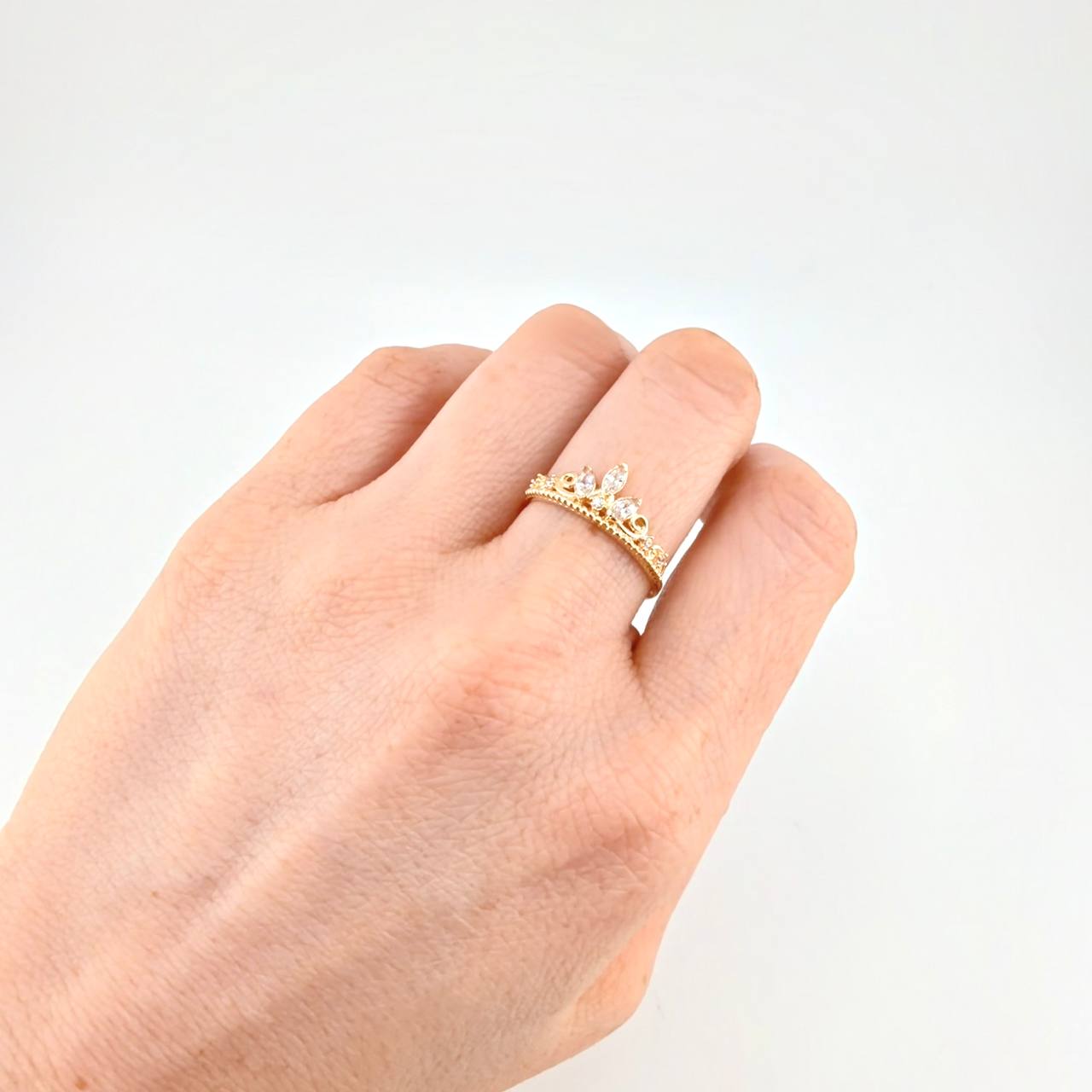 Anillo Tres lagrimas 2.4g / T7 1/2 Oro Amarillo 18K