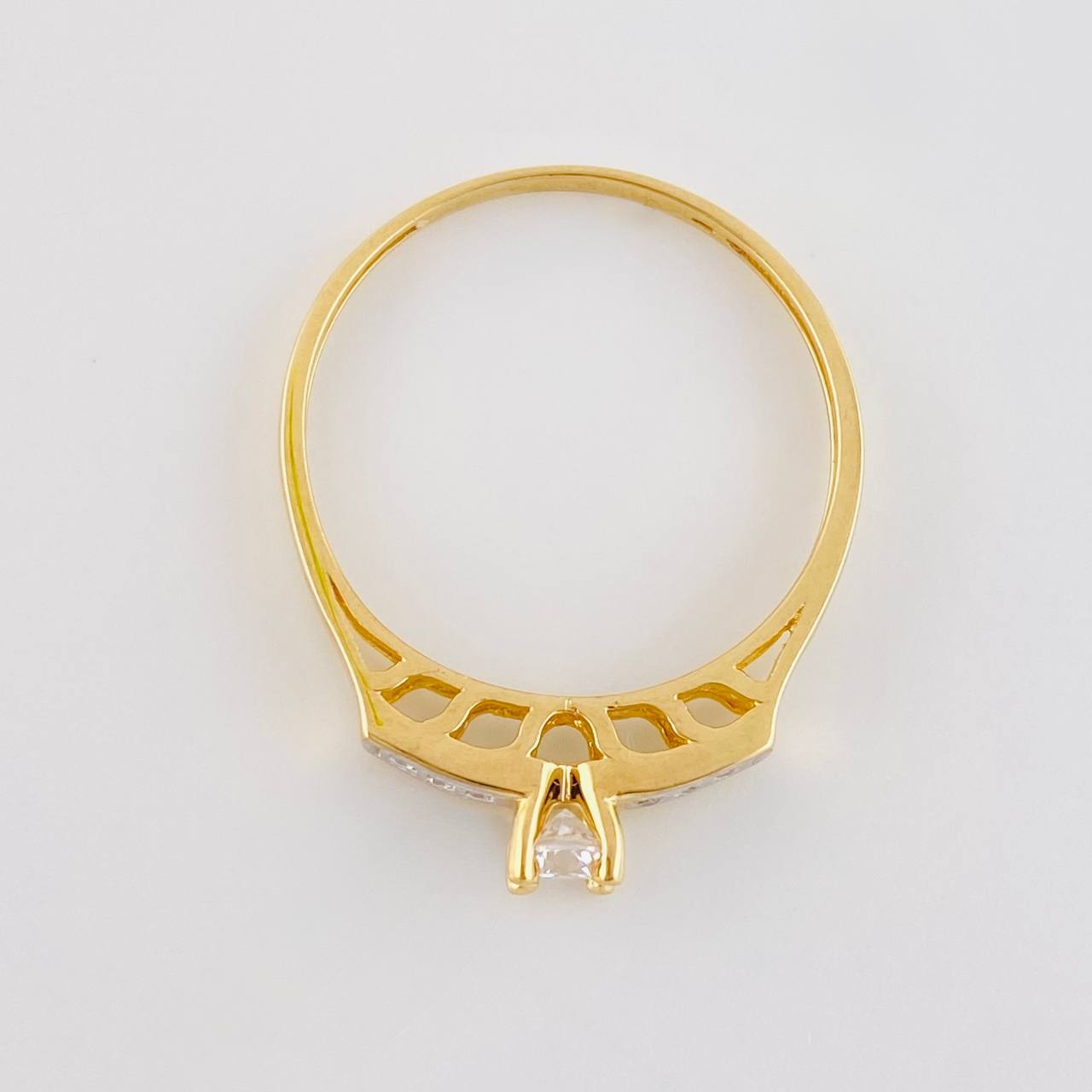 Basket Solitaire Ring Dense 1.75g / T7 1/2 Yellow Gold 18K