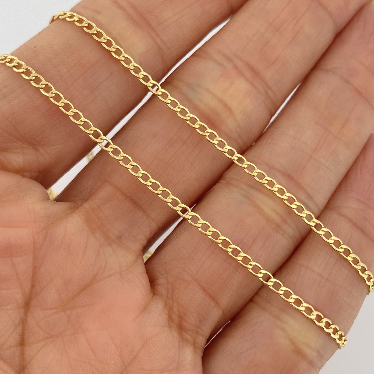 Cuban Links 2.2gr / 23 1/2 in / 18K Gold +1 +