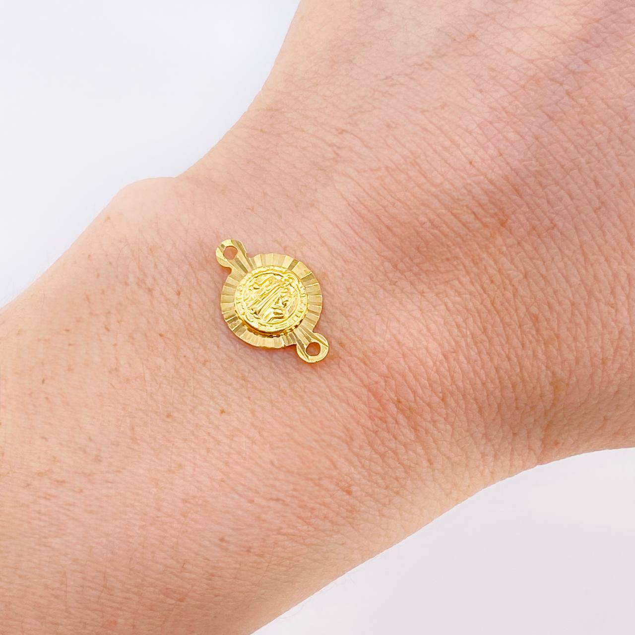 Charm San Benito 0.95 g / 3/4 in Yellow Gold 18K