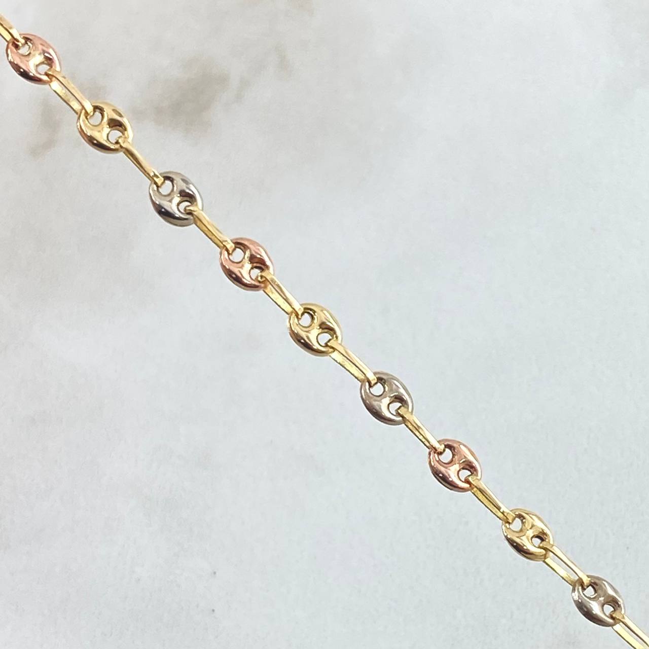Bracelet GC 1.8gr / 7.1in / 18K Gold *