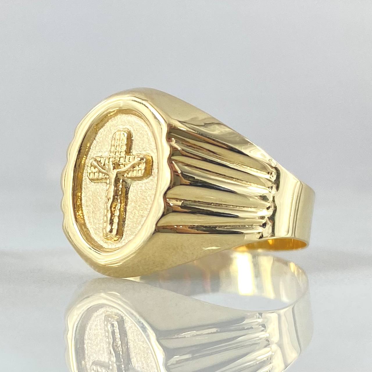 Anillo Sello Cruz Cristo 2.45gr / T9 / Oro 18K *