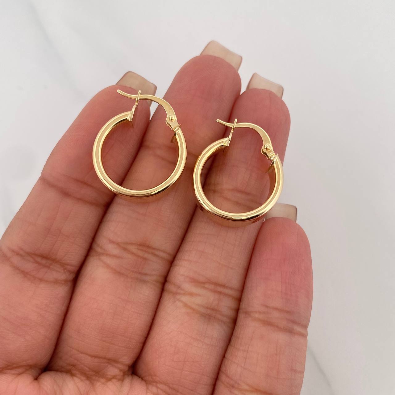 Candongas Fabi 3.2 g / 3/4 in Oro Amarillo 18K