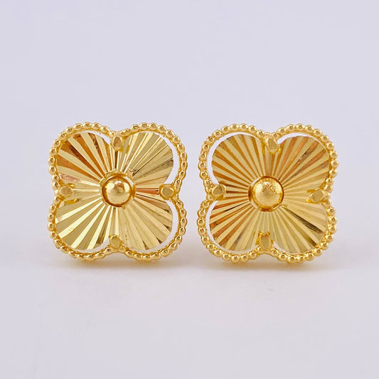 Topos Trebol Diamantados 3.5 g / in / 11.8 mm Oro Amarillo 18K