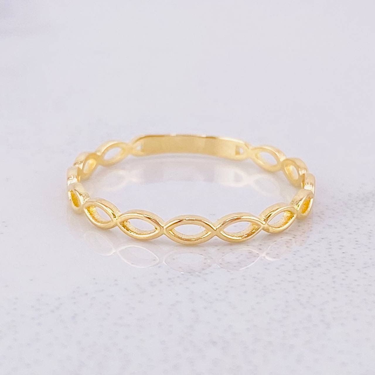 Anillo Infinito 0.8g / T6 1/4 Oro Amarillo 18K