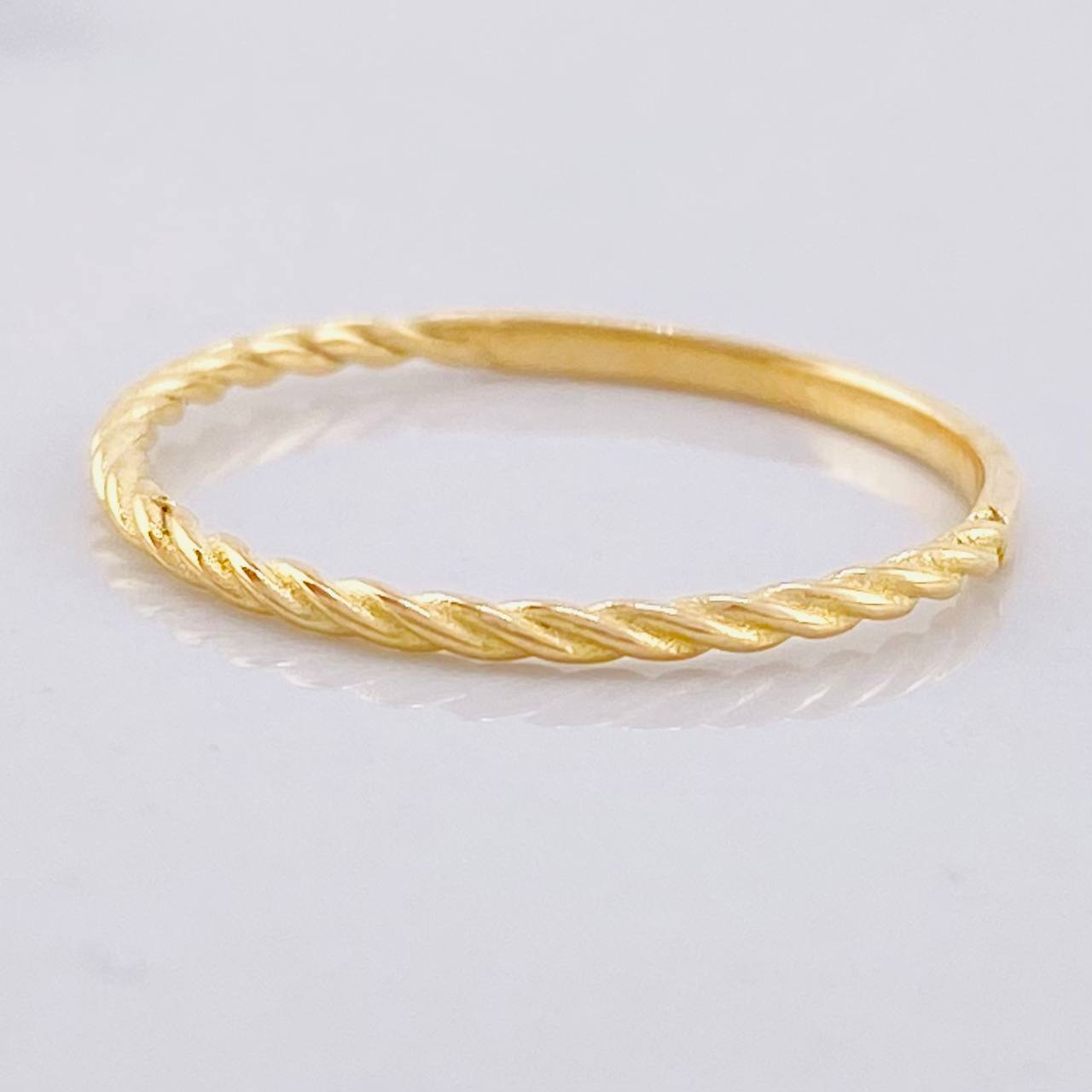 Braided Ring 0.75g / T6 1/2 Yellow Gold 18K