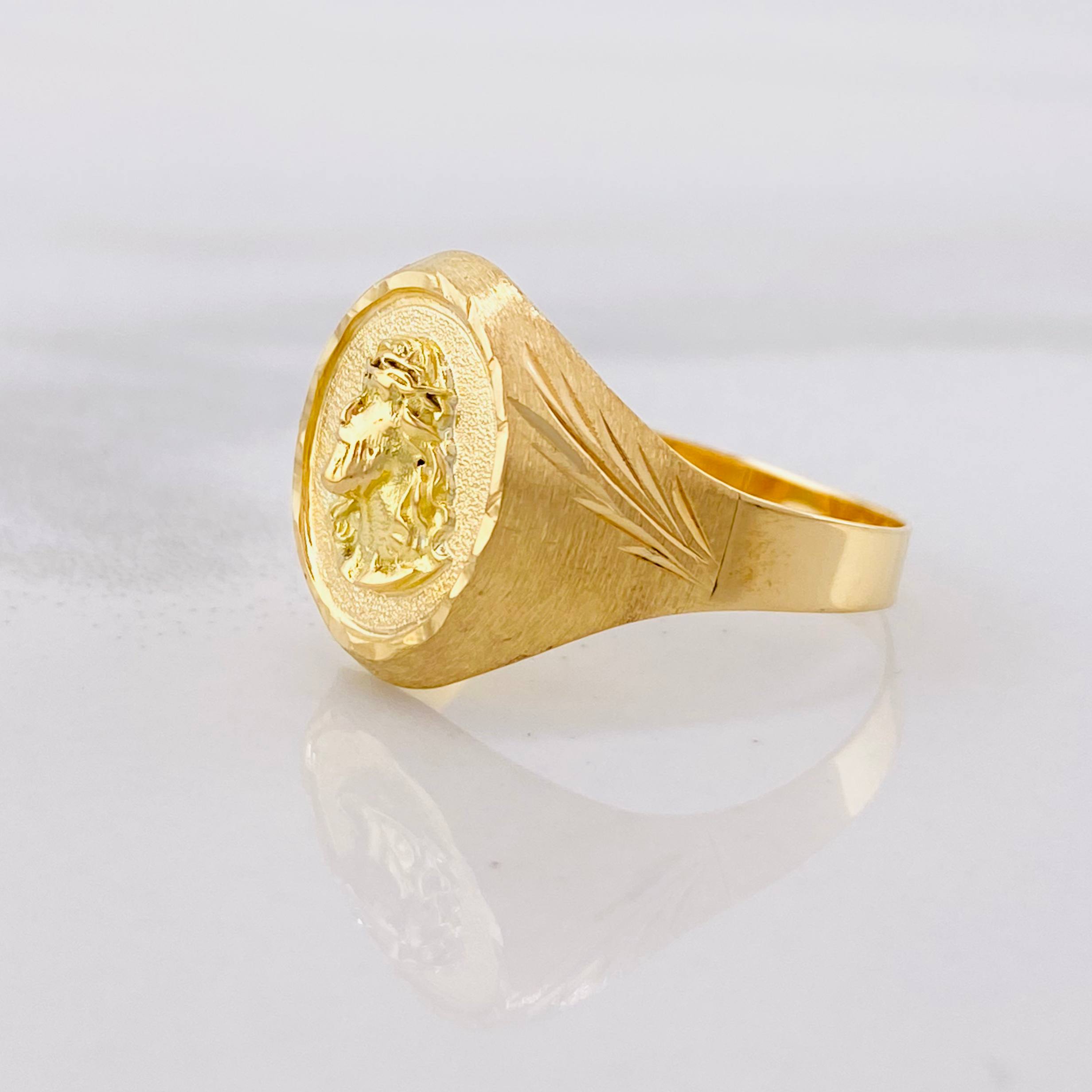 Anillo Rostro Cristo 2.6g / T10 1/2 Oro Amarillo 18K