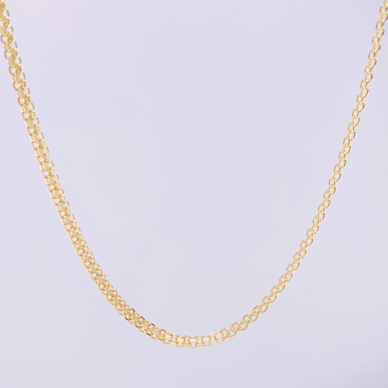 Cadena China 2.6g / 18 in / 1.4mm Oro Amarillo 18K