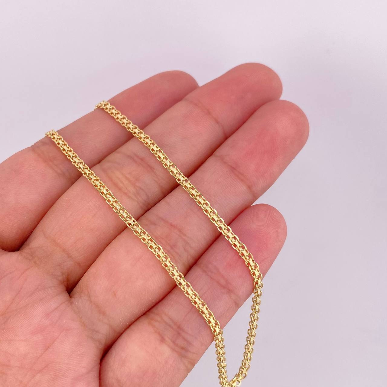 Cadena China 2.5g / 18 in / 1.4mm Oro Amarillo 18K