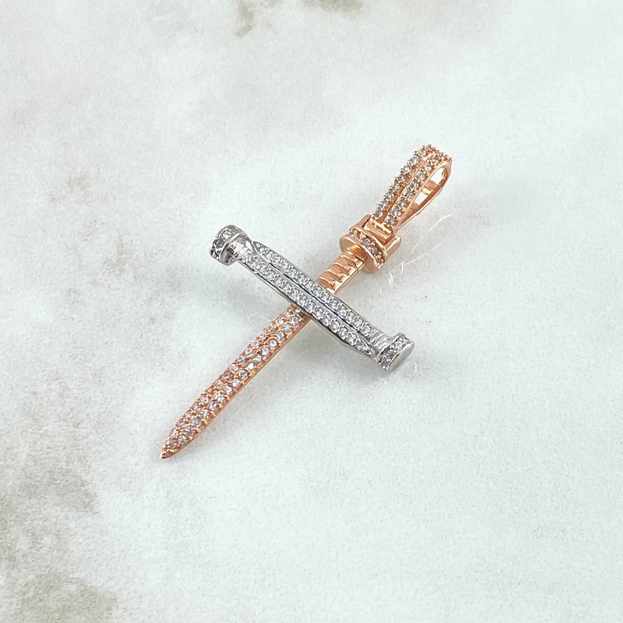 Dije Cruz Clavo 3.9gr / 5cm / Circones Blancos Dos Oros Blanco Rosa 18K