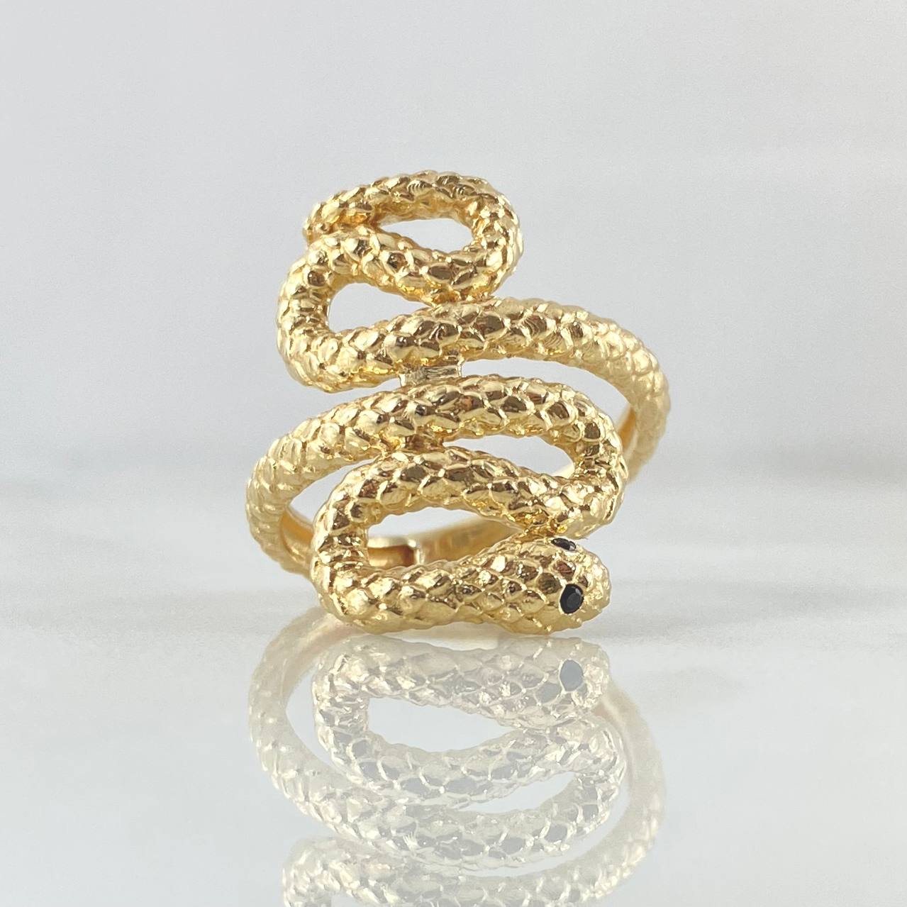Anillo Serpiente 5.55gr / T7 / Texturizado Circones Negros Oro Amarillo 18K *