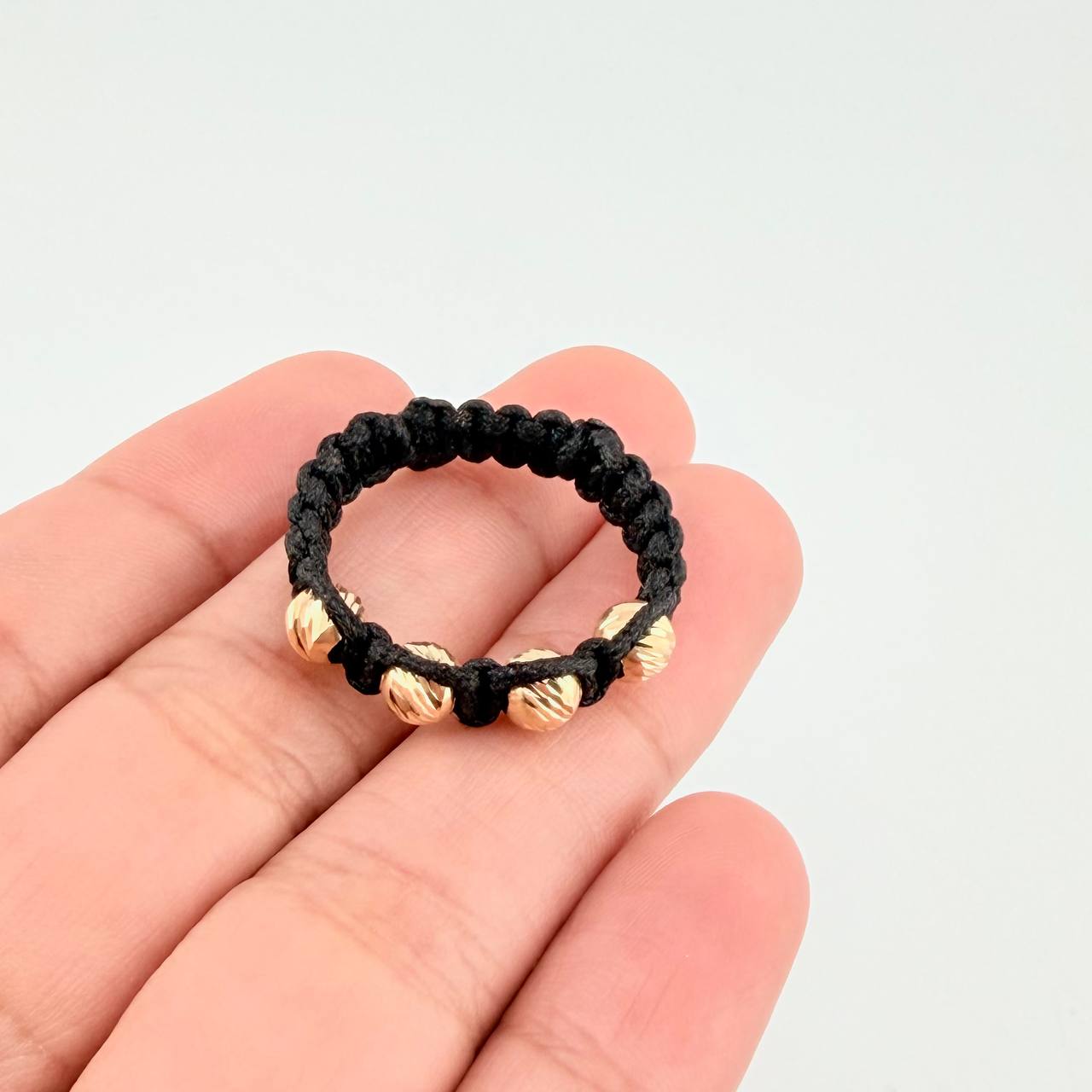 Black Woven Ring with Diamond Cut Beads 0.5 g / Size 7 3/4 Yellow Gold 18K