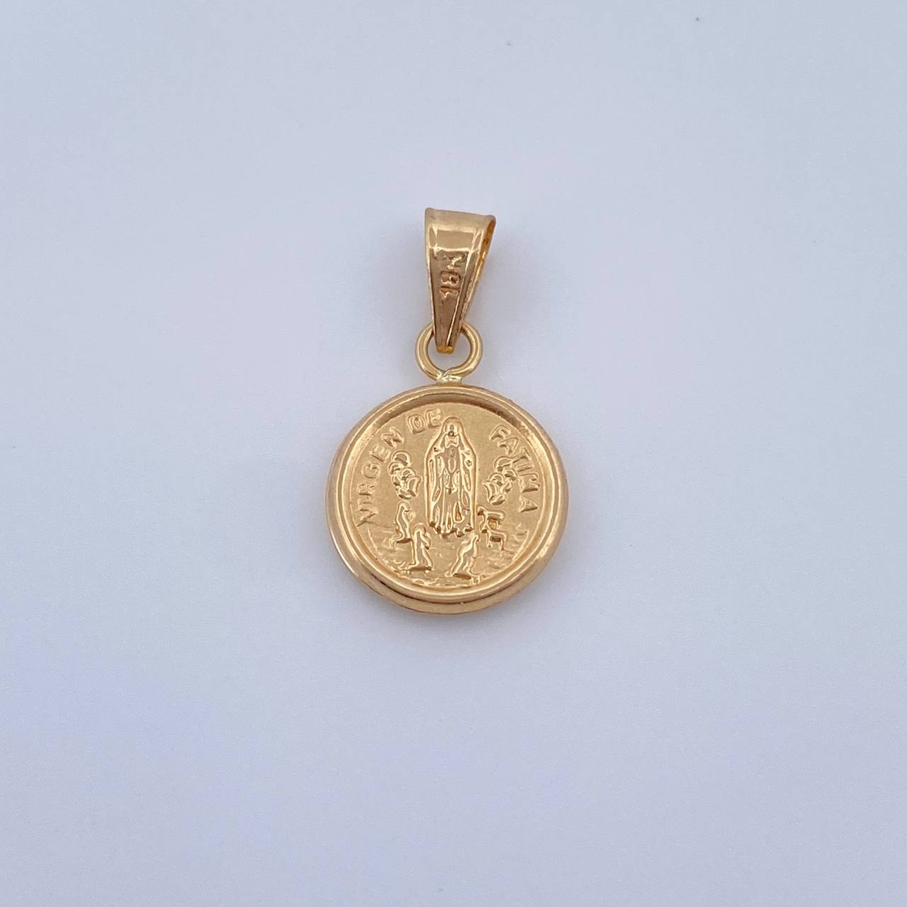 Dije Dije Virgen De Fatima 0.55gr / 3/4 in / Oro Amarillo 18K &