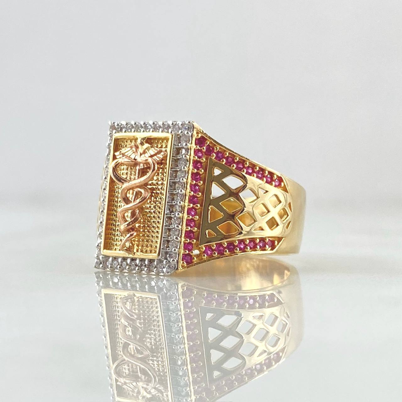 Anillo Vara de Esculapio 8gr / T10 1/2 / Circones Blancos Negros Fucsia Tres Oros 18K