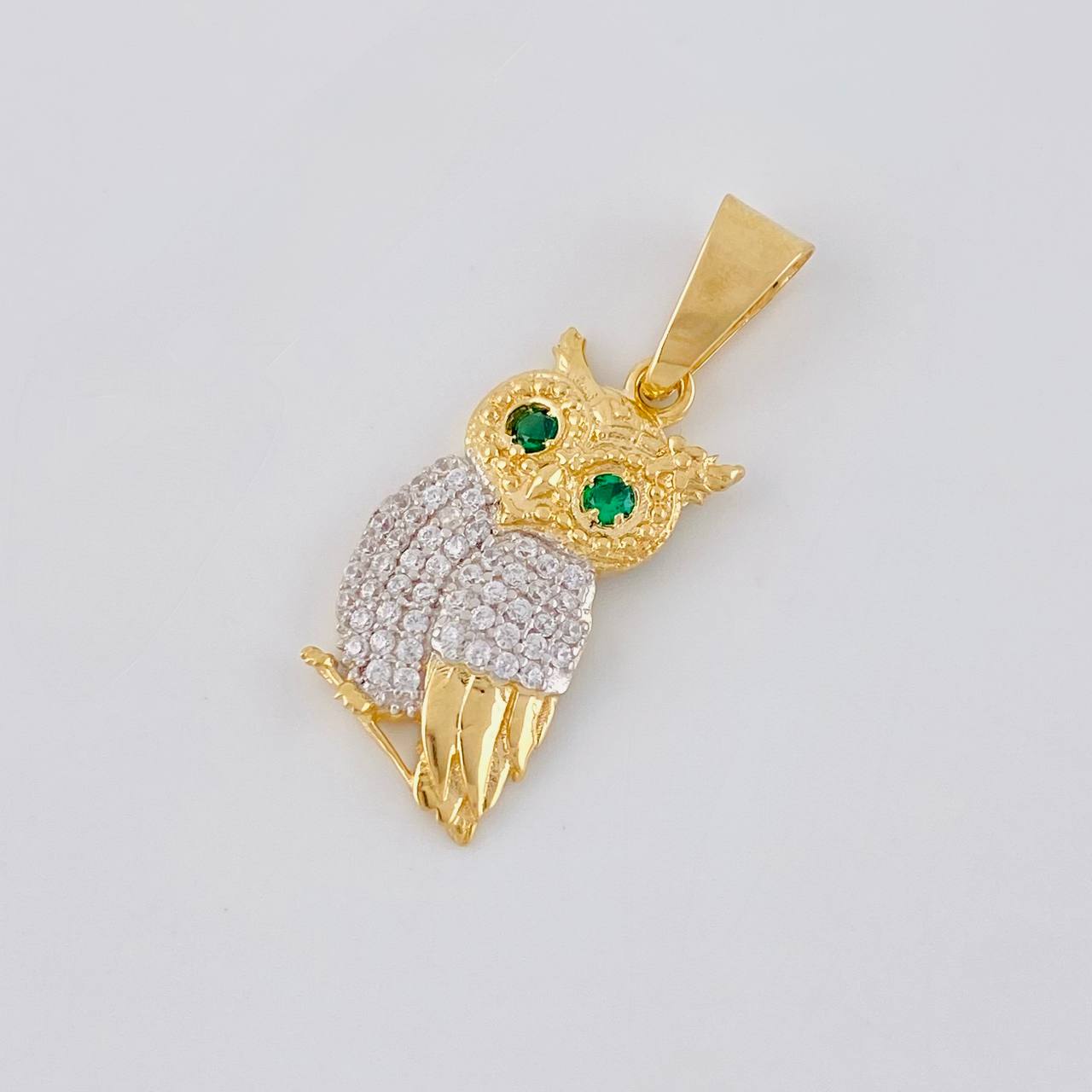Dije Buho 2.4g / 1 1/4 in Oro Amarillo 18K