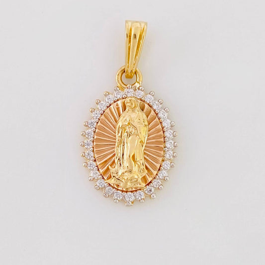 Dije Virgen guadalupe diamantado 1.95g / 3/4 in Tres Oros 18K