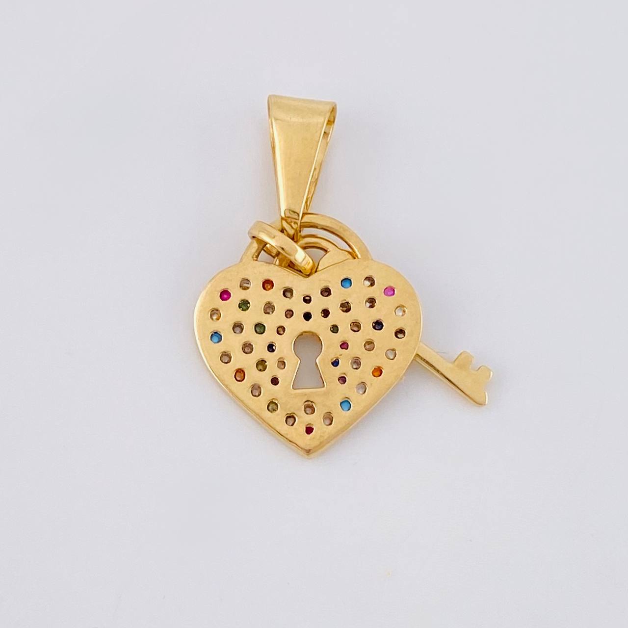Pendant Heart Lock 2.3g / 3/4 in 18K Yellow Gold