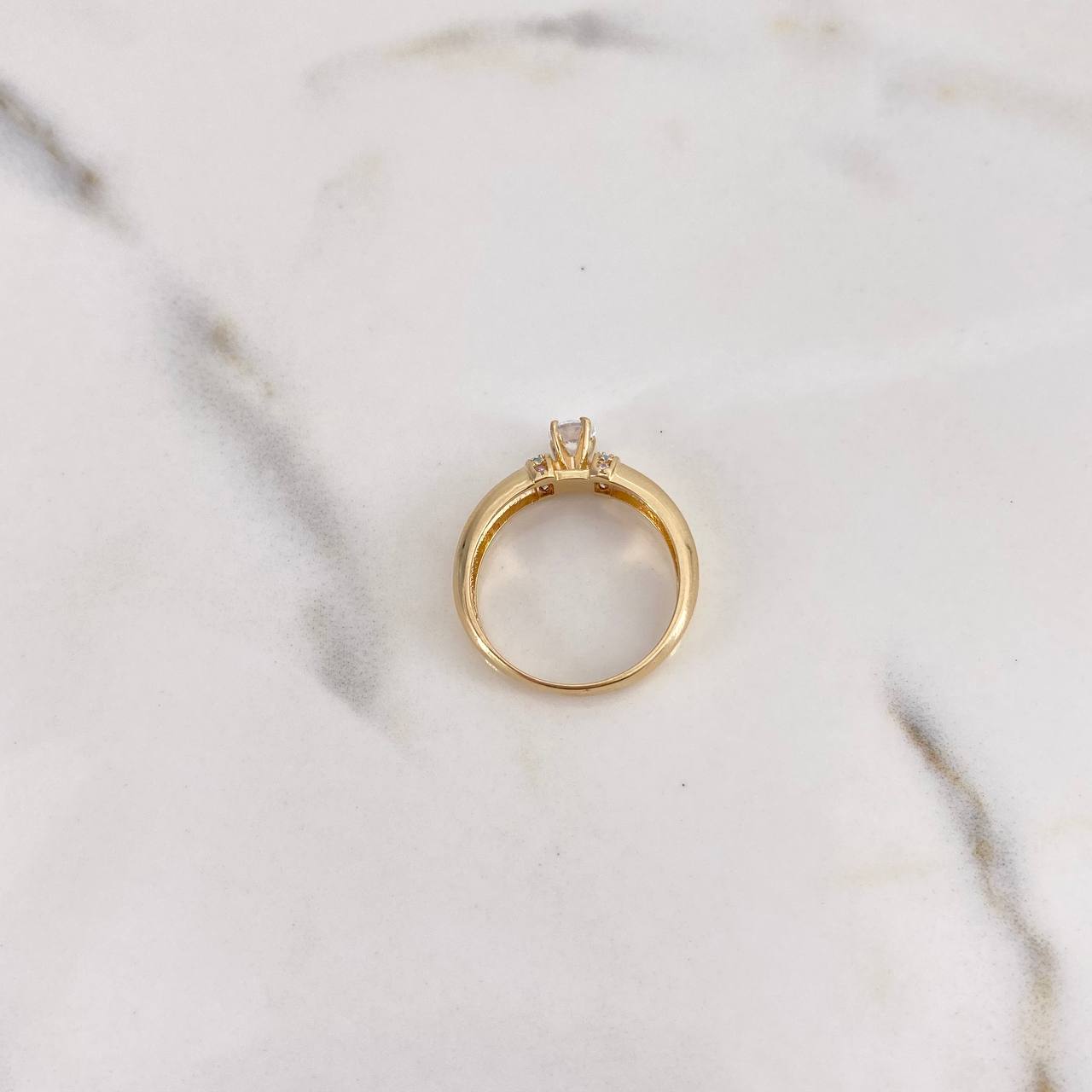 Ring Solitaire 2.6gr / T5 3/4 / Blue and White Zircons Yellow Gold 18K &