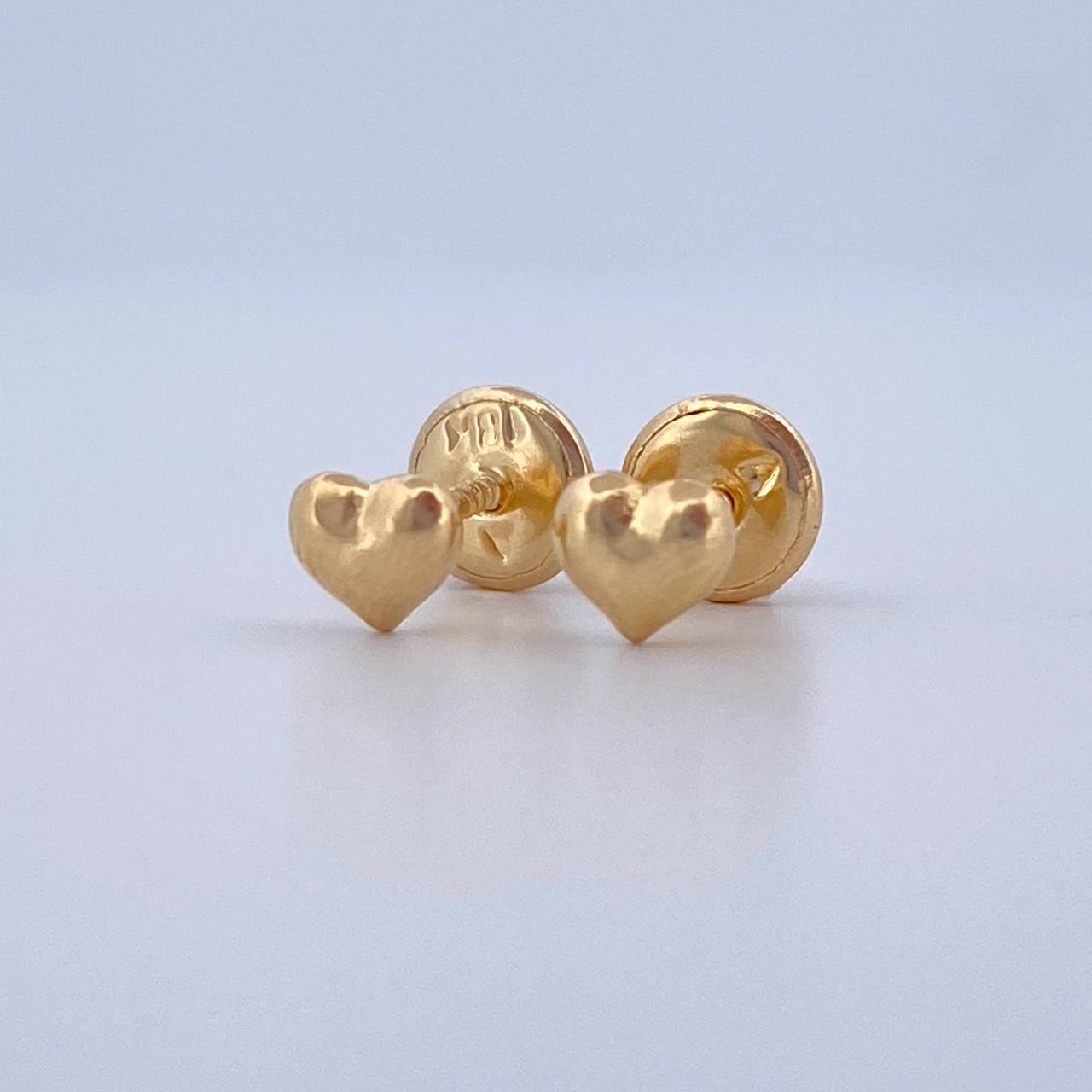 Stud Earrings 0.5gr / 18K Gold $