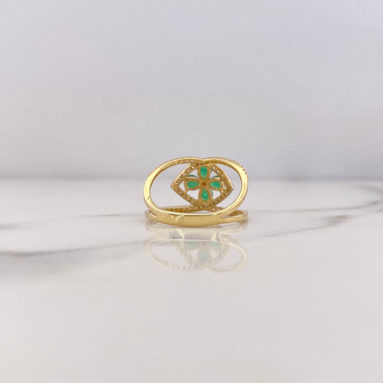 Rhomboid Flower Ring 3.1gr / Size 6 1/2 / Green and White Zircons Two 18K Yellow and White Golds &