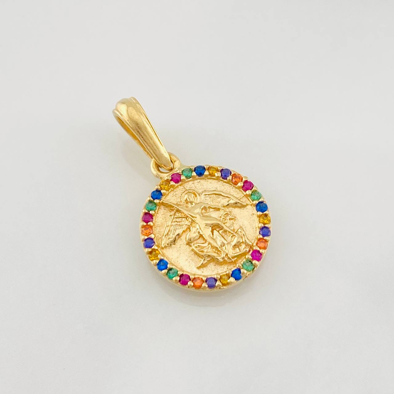 Dije Medalla San Miguel 1.55g / 3/4 in Oro Amarillo 18K