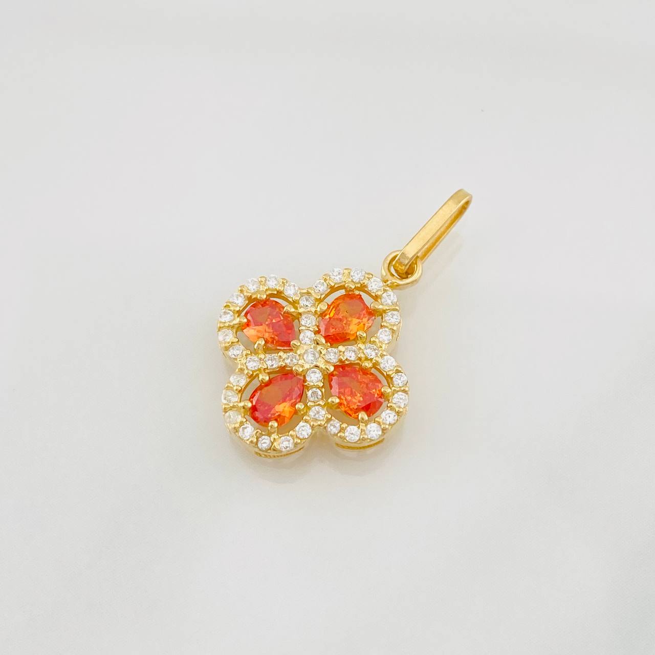 Dije Trebol 1.7g / 1 in Oro Amarillo 18K