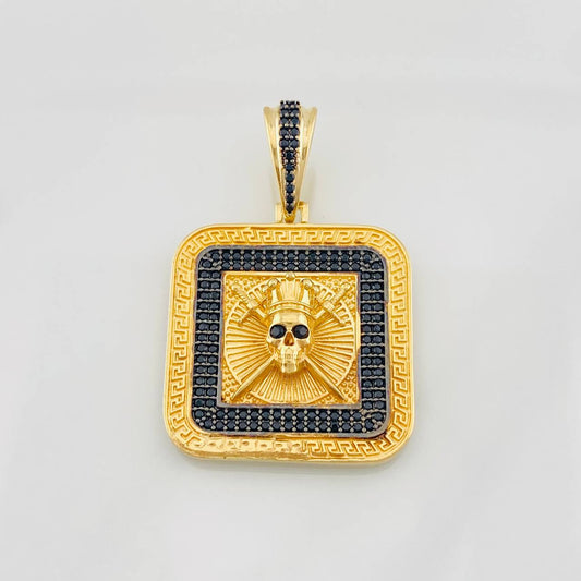 Pendant Plate Skull Swords 8.95g / 1 1/2 in Two-Tone Black Yellow Gold 18K