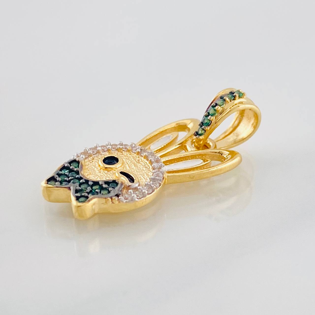 Dije Conejo 2.45g / 1 in Dos Oros Negro Amarillo 18K