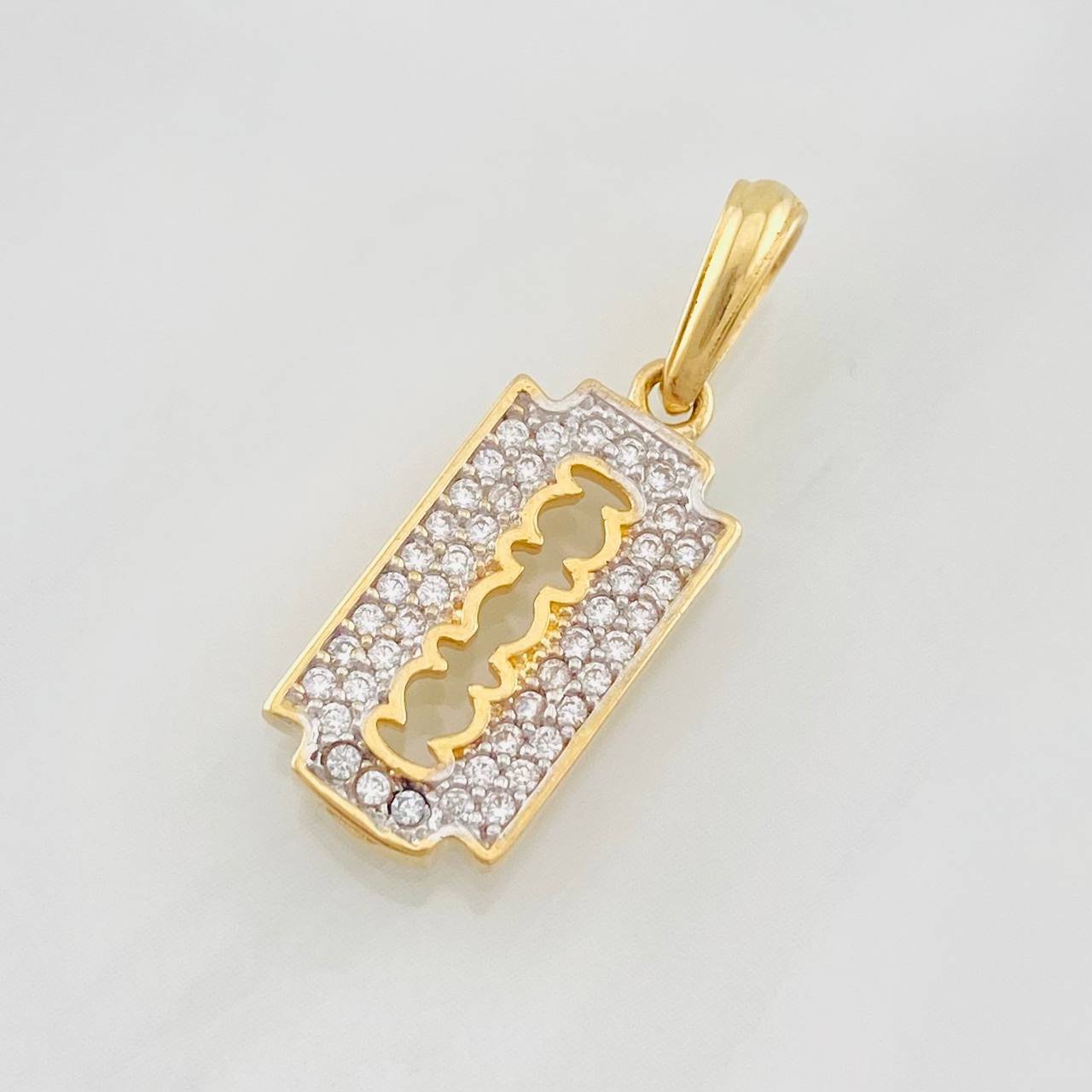 Dije Cuchilla 1.75g / 1 in Dos Oros Amarillo Blanco 18K