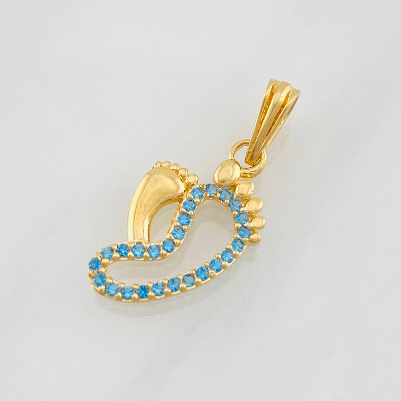 Dije Pies 1g / 3/4 in Oro Rosa 18K