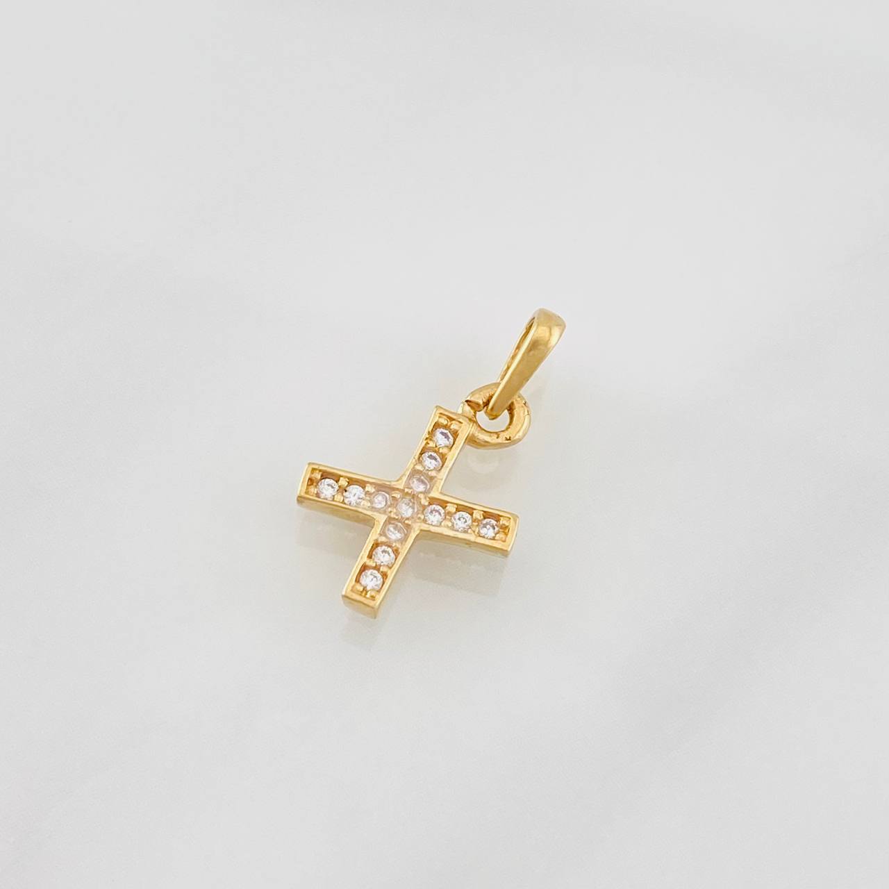 Dije Letra X 0.65g / 1/2 in Oro Amarillo 18K