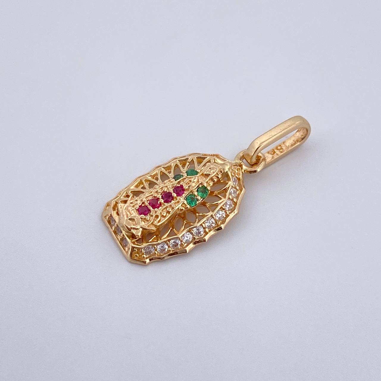 Dije Virgen Guadalupe 1.2gr / 2.1cm / Circones Blancos Verdes Fucsias Oro Amarillo 18K &