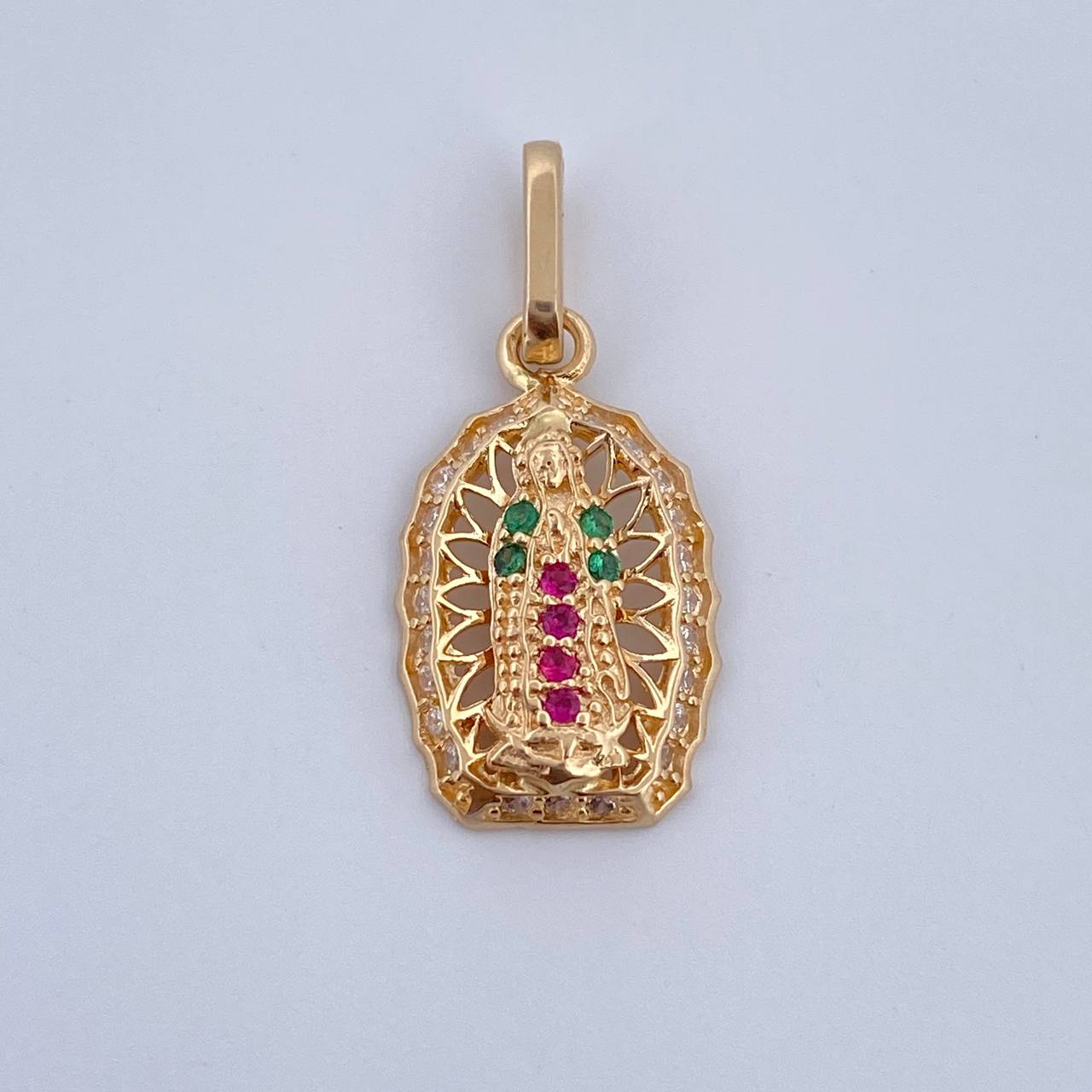 Dije Virgen Guadalupe 1.2gr / 2.1cm / Circones Blancos Verdes Fucsias Oro Amarillo 18K &