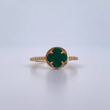 Anillo Trebol 2.75gr / T7 1/4 / Malaquita Verde Circones Blancos Oro Amarillo 18K &