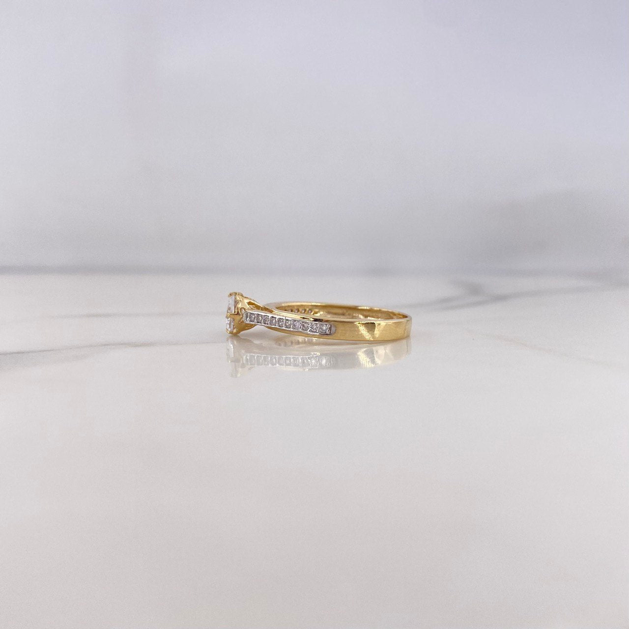 Ring Solitaire Bridge 2.55gr / Size 6 1/2 / White Zircons Two-tone Yellow and White Gold 18K #